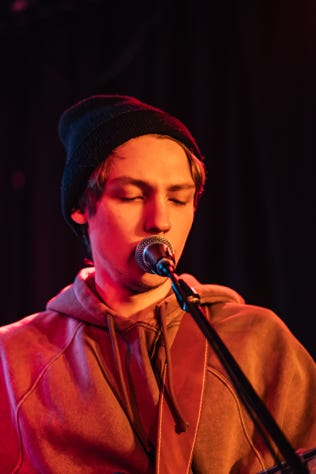 Lowmind Lorenz Picture on Stage