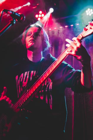 Lowmind Jonas Picture on Stage